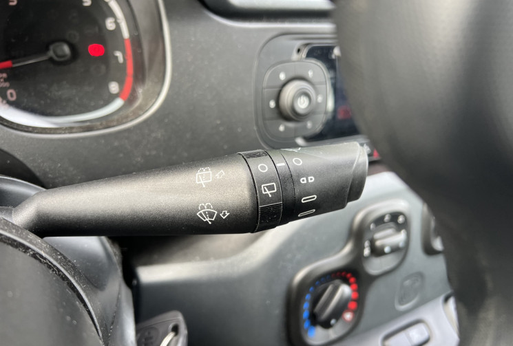 FIAT Panda 1.2 69 cv Lounge / Distribution neuve 