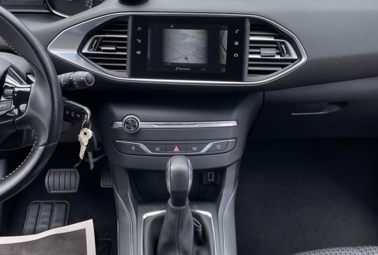 Peugeot 308 II 1.5BlueHDi 16 V EAT6 BVA 130CV ACTIVE BUSINESS