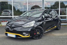 Renault Clio IV RS 1.6 220 TROPHY EDC 6 RS18 AKRAPOVIC