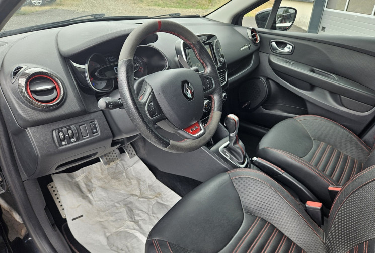 Renault Clio IV RS 1.6 220 TROPHY EDC 6 RS18 AKRAPOVIC