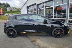 Renault Clio IV RS 1.6 220 TROPHY EDC 6 RS18 AKRAPOVIC