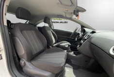 Opel Corsa 1.2 / 85 CH / COLOR EDITION 
