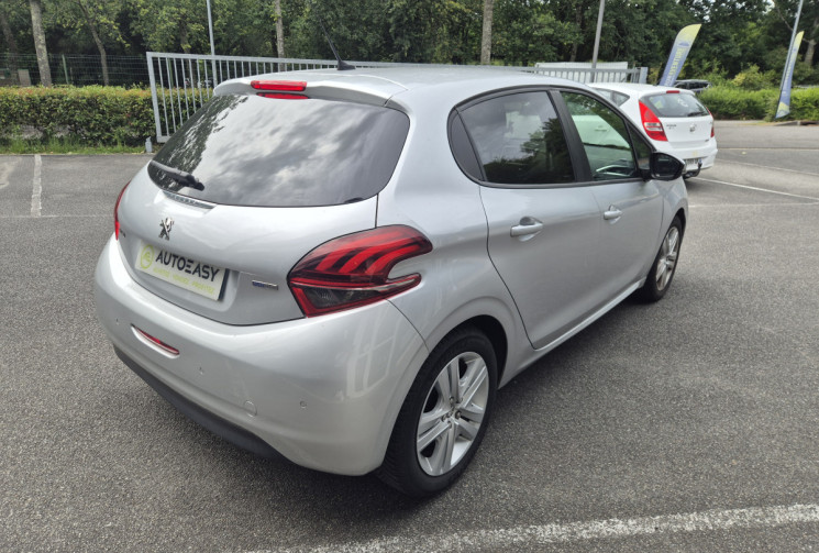 Peugeot 208 1.2 PureTech 82ch Style 5p