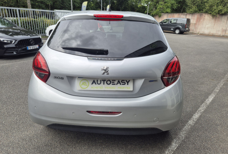 Peugeot 208 1.2 PureTech 82ch Style 5p