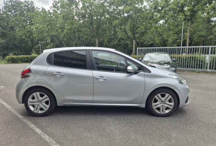 Peugeot 208 1.2 PureTech 82ch Style 5p