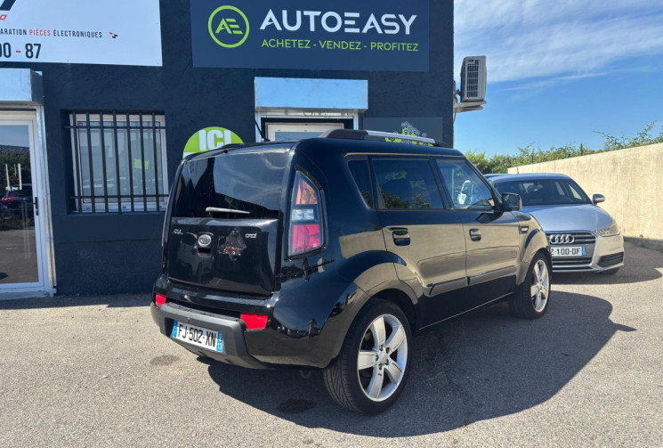 Kia SOUL 1.6 CRDI 128 CV URBANMATIC BOITE AUTOMATIQUE