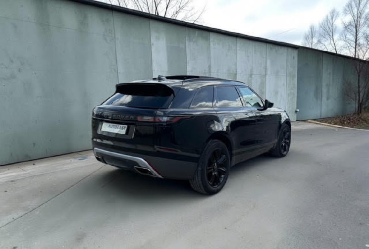 Land-Rover Range Rover Velar P300 R-Dynamic 