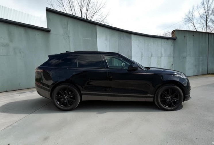 Land-Rover Range Rover Velar P300 R-Dynamic 