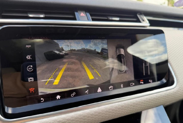 Land-Rover Range Rover Velar P300 R-Dynamic 