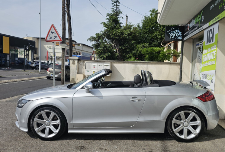 Audi TTS Cabriolet 2.0 TFSI 272 ch quattro Distribution ok