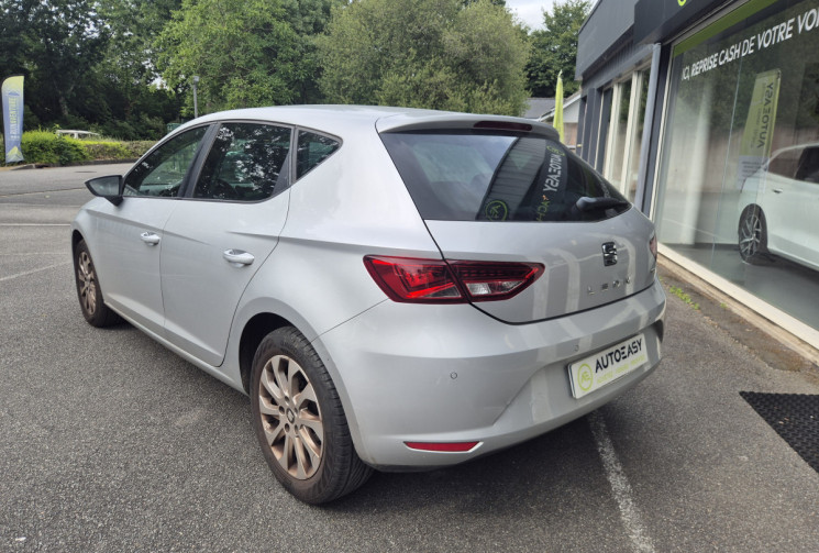 SEAT Leon 1.6 TDI 110ch Style Business Kit distribution récent