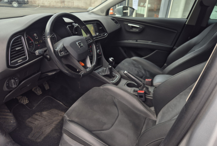SEAT Leon 1.6 TDI 110ch Style Business Kit distribution récent