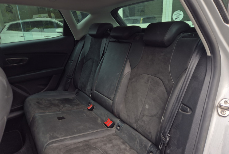SEAT Leon 1.6 TDI 110ch Style Business Kit distribution récent