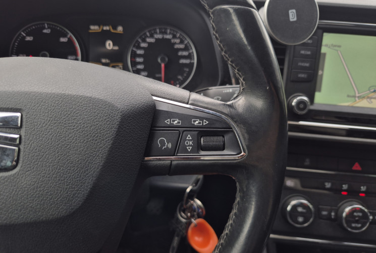 SEAT Leon 1.6 TDI 110ch Style Business Kit distribution récent