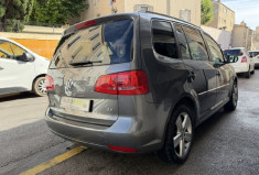 Volkswagen Touran carat  Phase 3 2.0 TDI 16V FAP DSG (6 rapports) 140 cv Origine France 3em main 