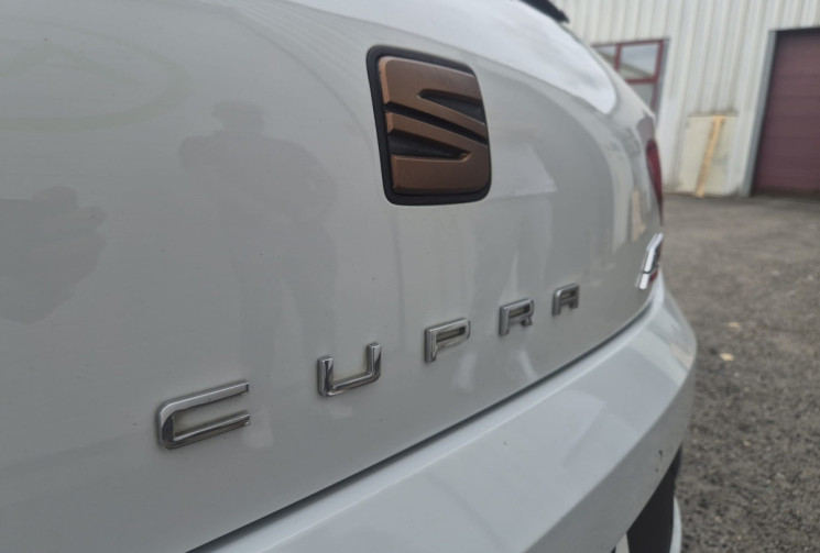 SEAT Leon CUPRA III (5F1) PHASE 2 2.0 TSI DSG6 300 CV BOITE AUTOMATIQUE