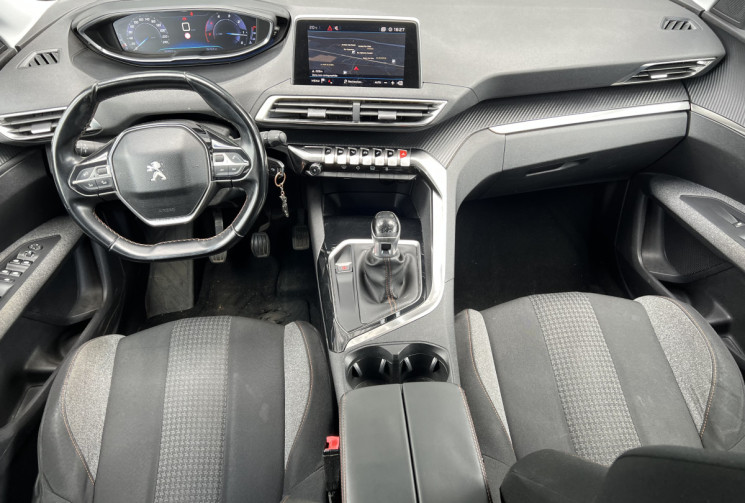 Peugeot 3008 1.6 BlueHDi S&S 120 cv BUSINESS
