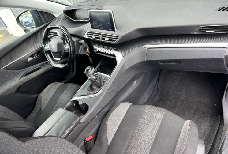 Peugeot 3008 1.6 BlueHDi S&S 120 cv BUSINESS