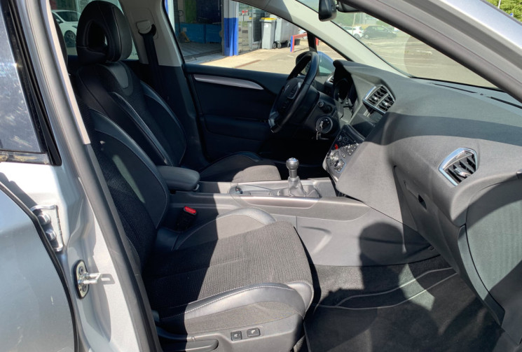 Citroën C4 1.6 VTi 120 Exclusive