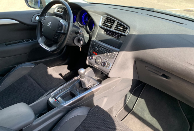 Citroën C4 1.6 VTi 120 Exclusive