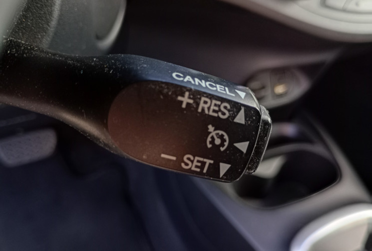 Toyota Yaris 1.5 VVTi 100 Hybrid E-CVT GR Sport