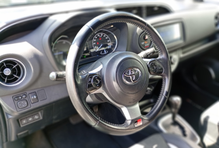 Toyota Yaris 1.5 VVTi 100 Hybrid E-CVT GR Sport