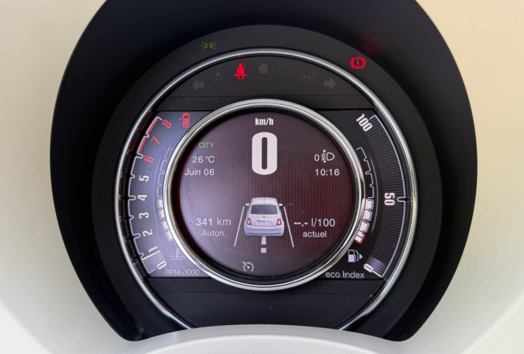 FIAT 500  LOUNGE 1.2 MPi 69 ch / Toit Panoramique / Bluetooth / Entretien et distribution à jour