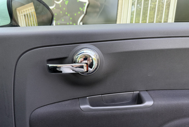 FIAT 500  LOUNGE 1.2 MPi 69 ch / Toit Panoramique / Bluetooth / Entretien et distribution à jour