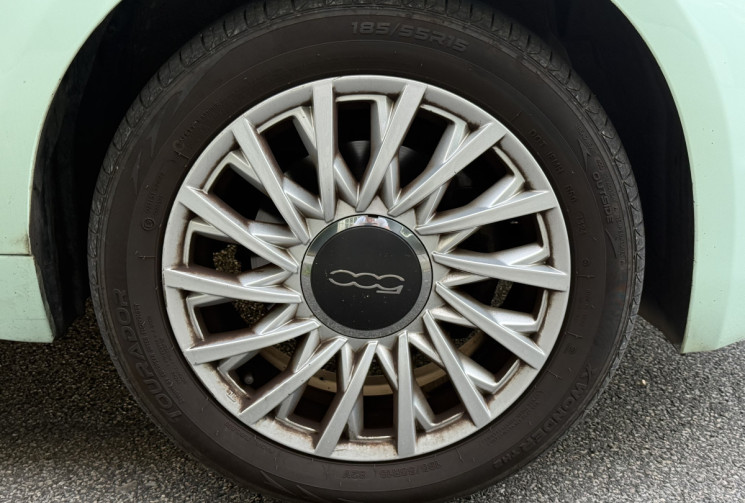 FIAT 500  LOUNGE 1.2 MPi 69 ch / Toit Panoramique / Bluetooth / Entretien et distribution à jour