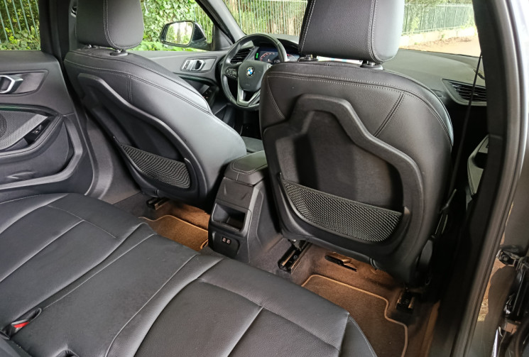 BMW Série 1 (F40) 5 portes 118d 2.0 d 16V 150 cv Boîte auto / Finition Luxury