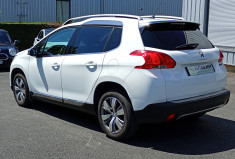 Peugeot 2008  1.2 VTi 82 ch ALLURE * Distribution OK