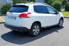 Peugeot 2008  1.2 VTi 82 ch ALLURE * Distribution OK