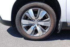 Peugeot 2008  1.2 VTi 82 ch ALLURE * Distribution OK