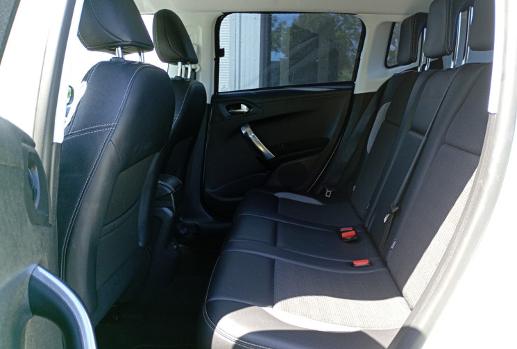 Peugeot 2008  1.2 VTi 82 ch ALLURE * Distribution OK
