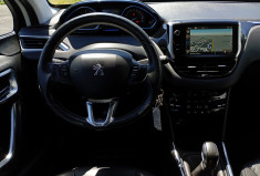 Peugeot 2008  1.2 VTi 82 ch ALLURE * Distribution OK