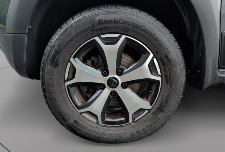 Dacia Duster TCE 125 CV explorer / camera / gps / regulateur / Bluetooth / clim / 2° main