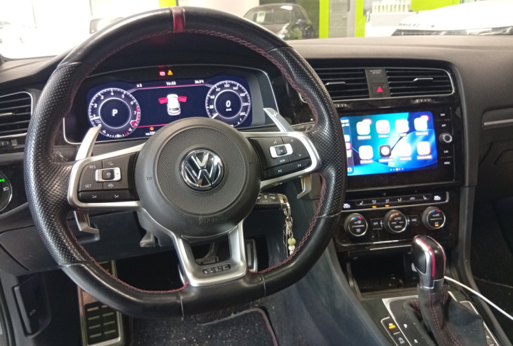 Volkswagen Golf 2.0 TSI GTI 290 CH TCR TOIT OUVRANT ENTRETIEN VAG 
