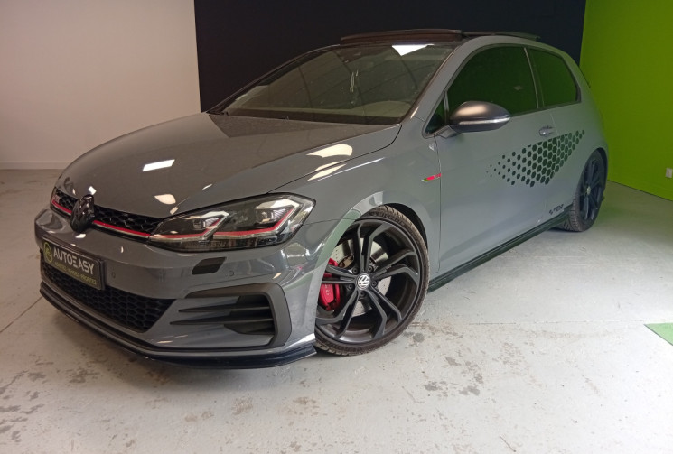 Volkswagen Golf 2.0 TSI GTI 290 CH TCR TOIT OUVRANT ENTRETIEN VAG 