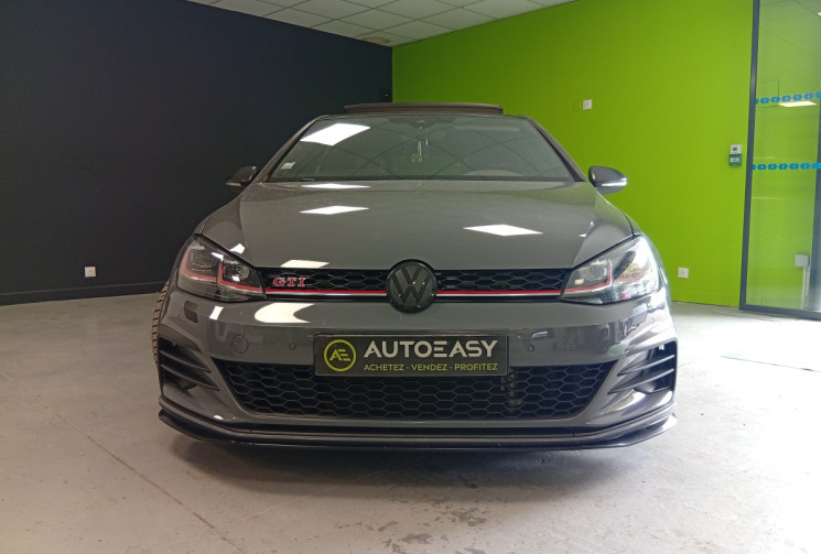 Volkswagen Golf 2.0 TSI GTI 290 CH TCR TOIT OUVRANT ENTRETIEN VAG 