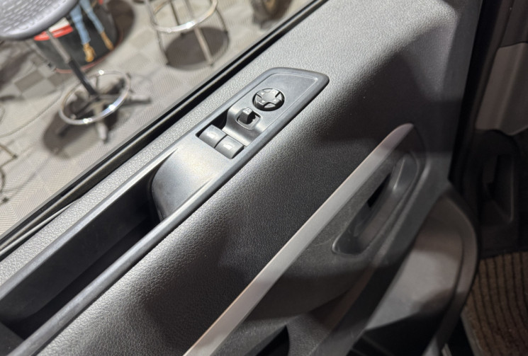 Peugeot Expert GARANTIE 1 AN 2.0 Blue HDi double cabine EAT6 S&S 177 cv