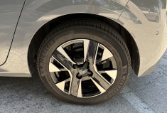 Peugeot 208 1.2 100 Allure BVM6 / 2ème Main / Caméra 360 / Carplay / Garantie Peugeot