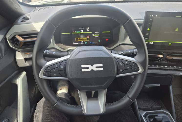 Dacia Duster EXTREME + 141 cv Hybrid HEV * Carplay sans fil * Attelage * Camera 360 * Garantie 2028 