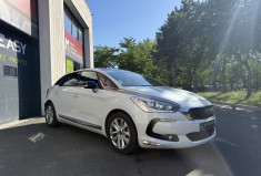 DS DS5 1.6 BLUEHDI 120 S&S SO CHIC / SUIVI COMPLET