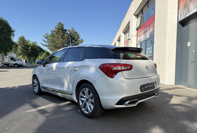 DS DS5 1.6 BLUEHDI 120 S&S SO CHIC / SUIVI COMPLET