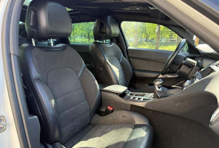 DS DS5 1.6 BLUEHDI 120 S&S SO CHIC / SUIVI COMPLET