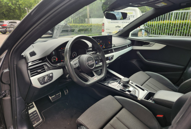 Audi A4 Avant 35 TDI 163 S line S tronic 7 Toit ouvrant panoramique