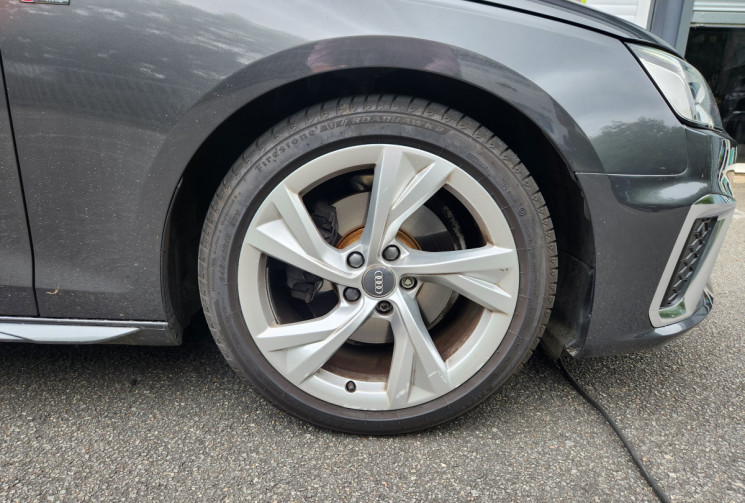 Audi A4 Avant 35 TDI 163 S line S tronic 7 Toit ouvrant panoramique