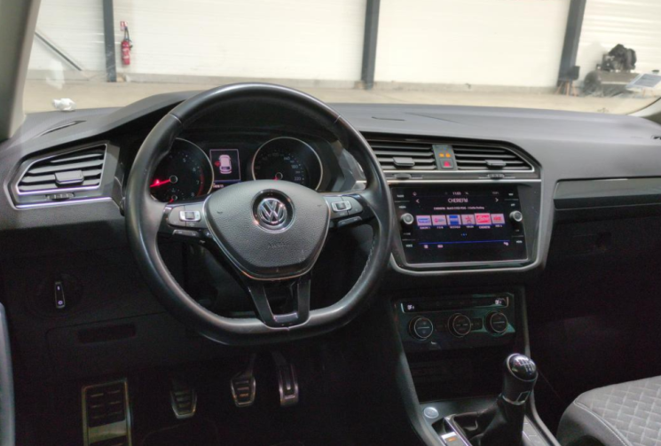 Volkswagen Tiguan 1.5 TSI EVO 150 BVM6 CONFORTLINE - GPS - 
