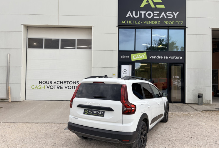 Dacia Jogger Dacia Jogger 1.0 TCe 110ch  Extreme plus 5 places Carplay attelage