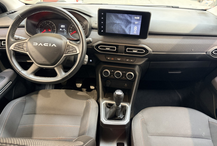 Dacia Jogger Dacia Jogger 1.0 TCe 110ch  Extreme plus 5 places Carplay attelage